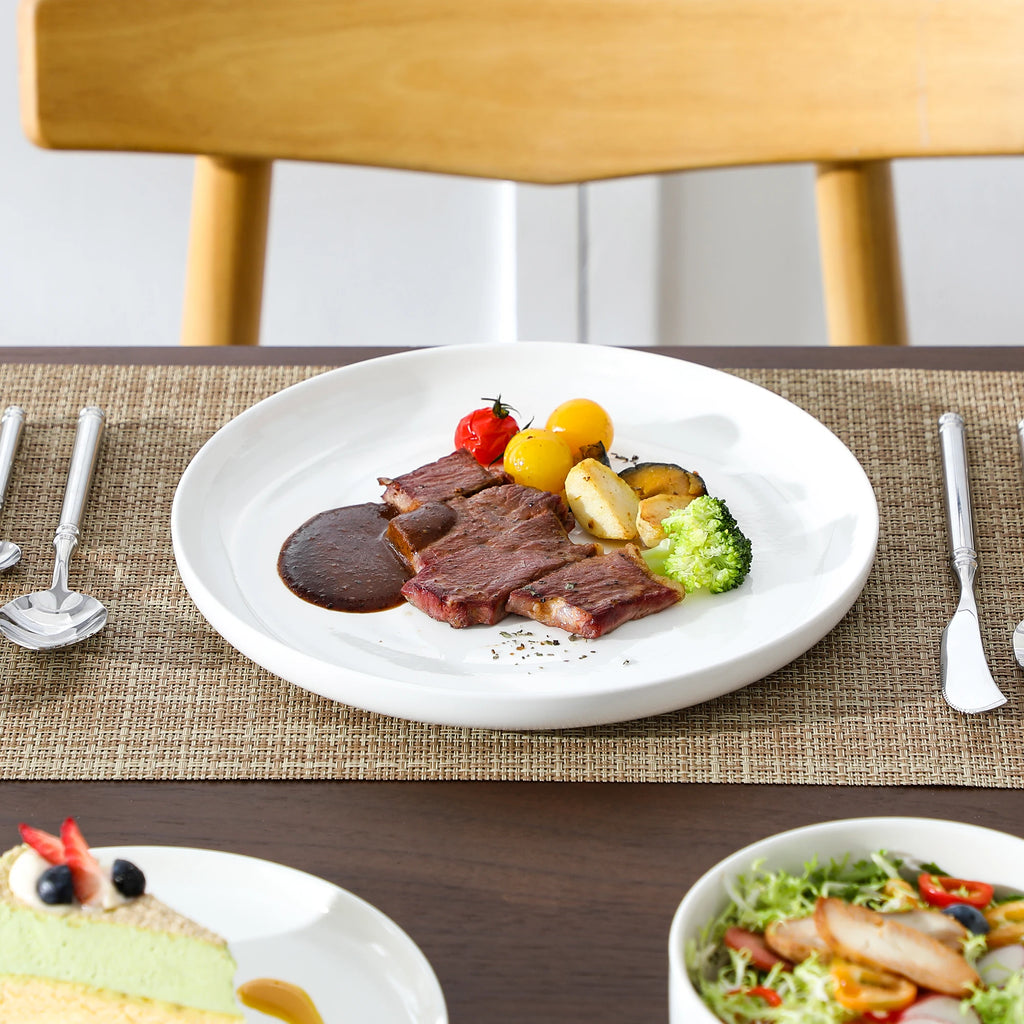 12 Pc. Porcelain Dinnerware Set