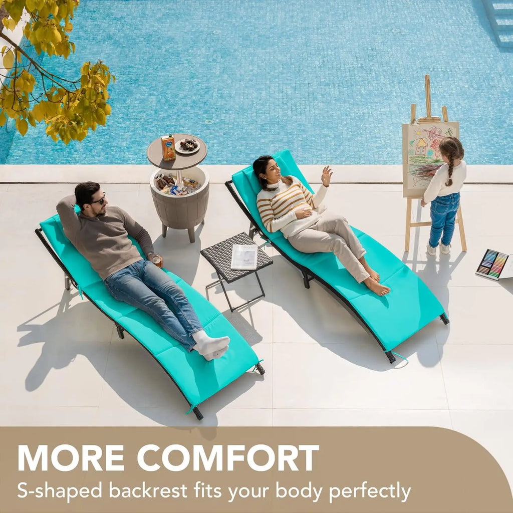 Adjustable 3pc Cushioned chase With Folding Table