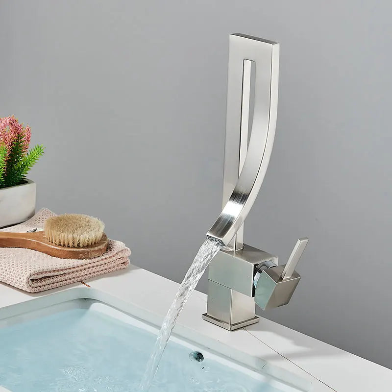 Bathroom waterfall Faucet