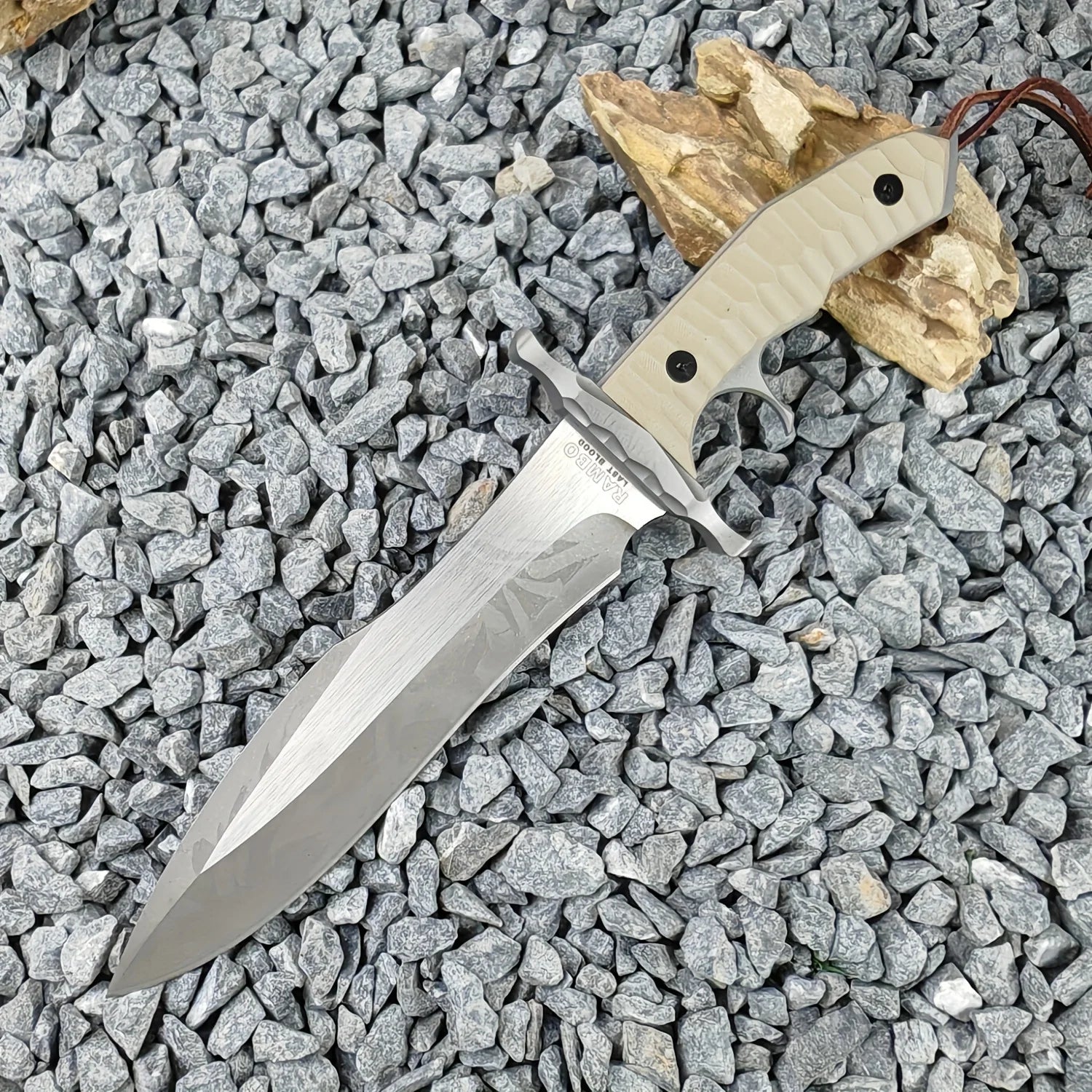 Heavy-duty Outdoor Knife