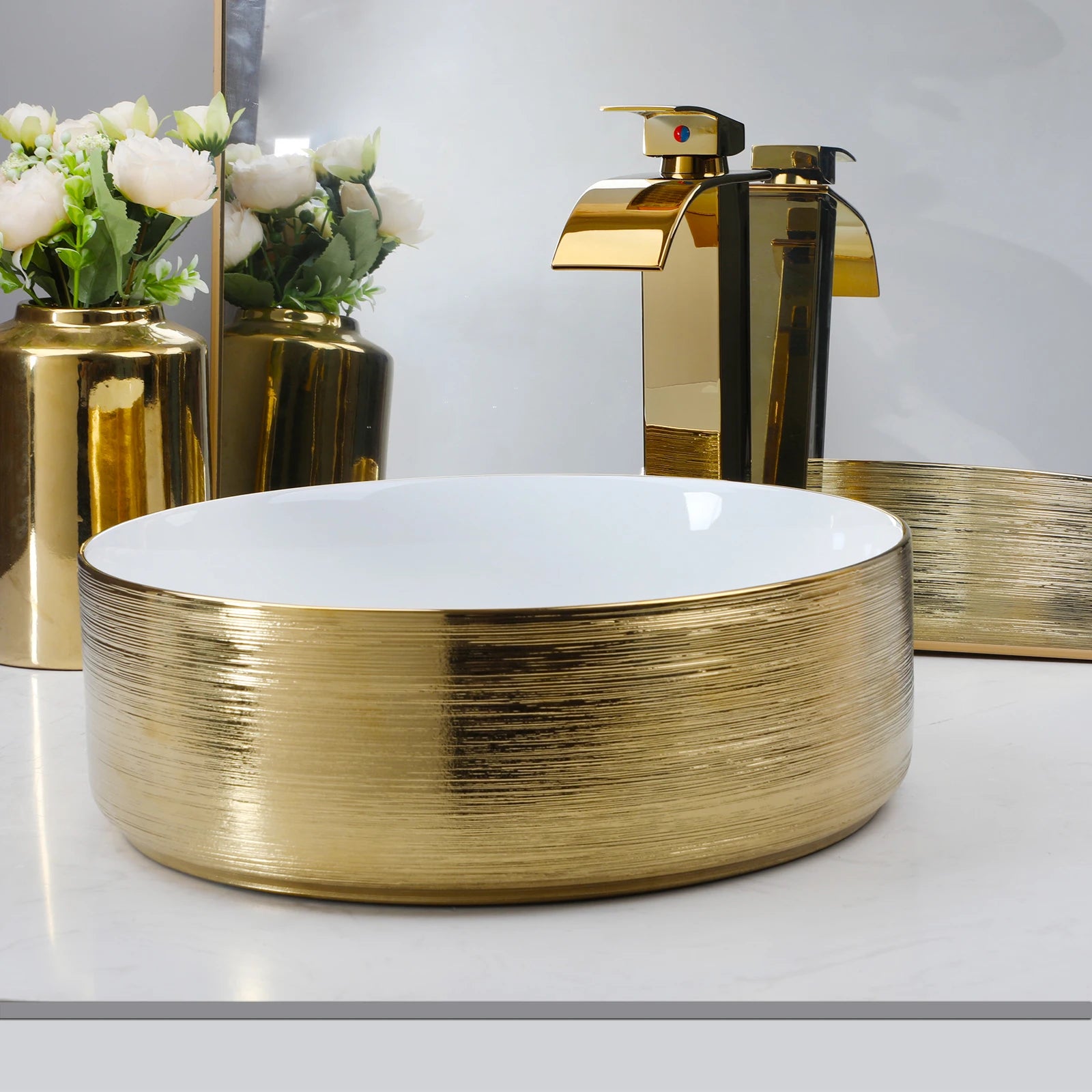 Gold Round Sink with Faucet